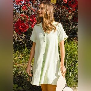 SHORT SLEEVE POCKETS BUTTON UP MINI DRESS